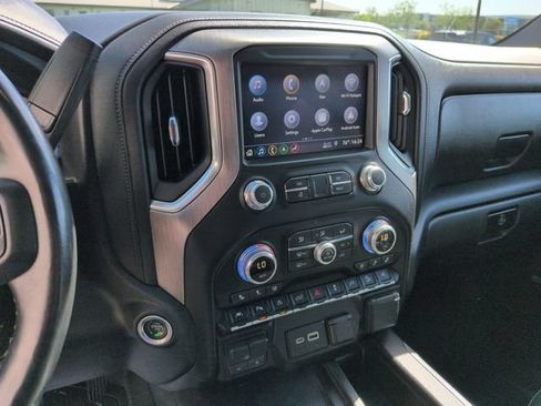 Used 2019 GMC Sierra 1500 Denali w/ Denali Ultimate Package AWD/4WD image 16