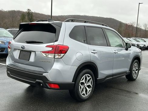 Certified 2024 Subaru Forester Premium image 4