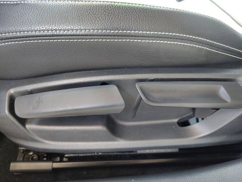 Used 2016 Volkswagen Jetta Sport FWD image 11
