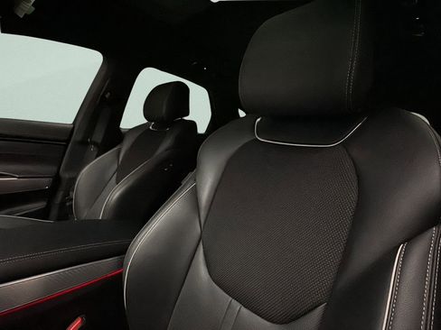 Certified 2023 Genesis GV70 2.5T Sport Prestige w/ Sport Prestige Package AWD/4WD image 9