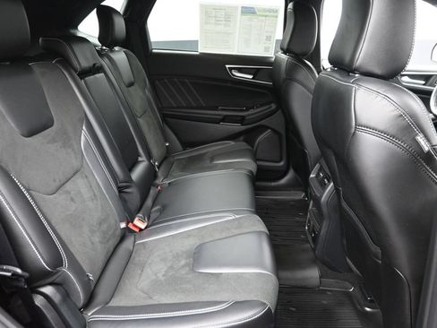 Used 2020 Ford Edge ST w/ Equipment Group 401A AWD/4WD image 10