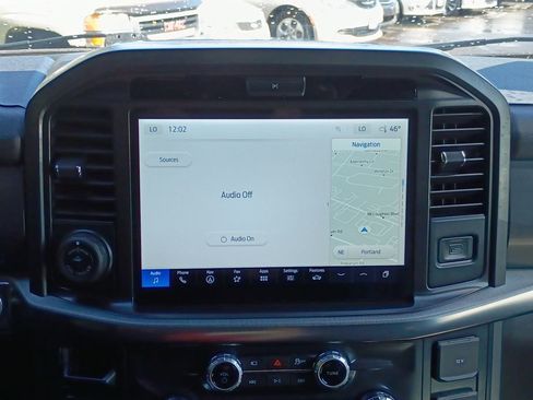 Used 2025 Ford F150 Lariat AWD/4WD image 29