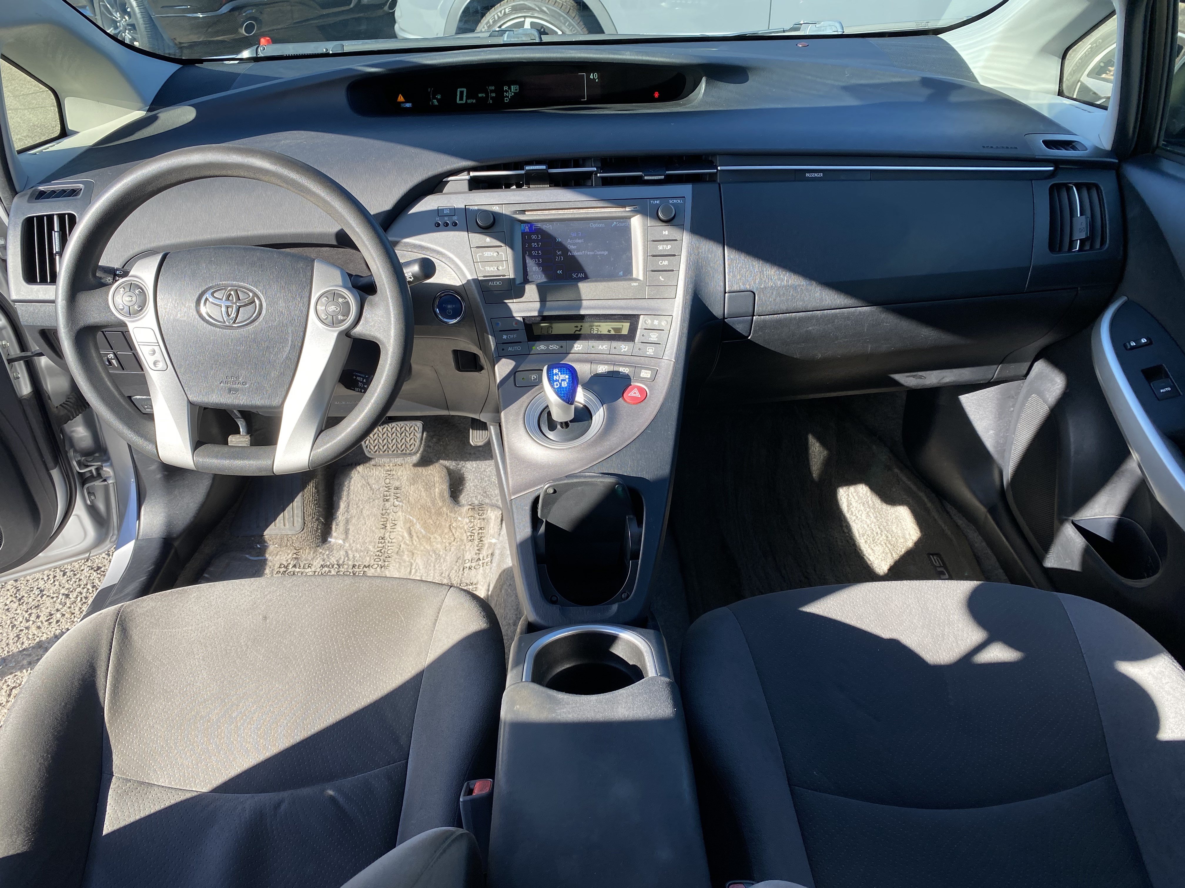 Used 2015 Toyota Prius Two FWD image 20