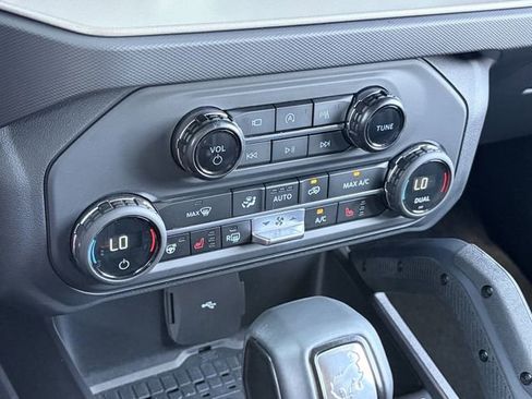 Used 2024 Ford Bronco Raptor AWD/4WD image 17
