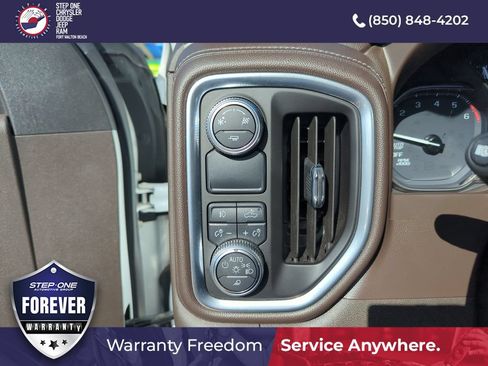 Used 2019 GMC Sierra 1500 SLT w/ SLT Premium Plus Package RWD image 19