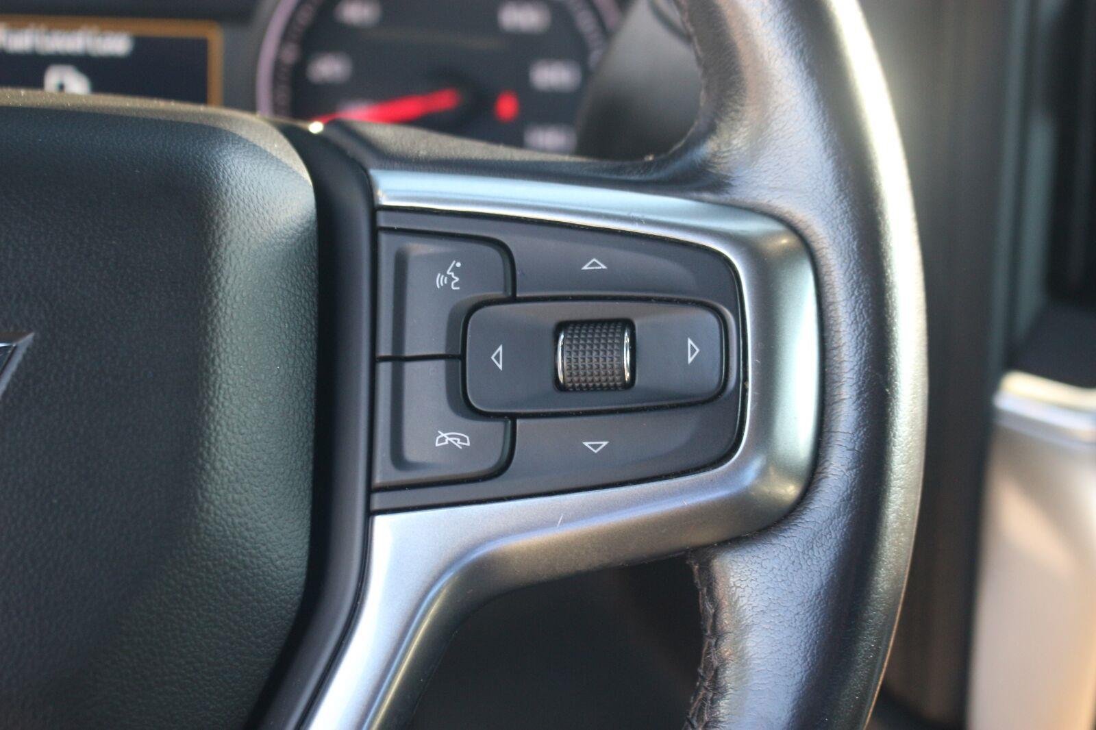 Used 2022 Chevrolet Silverado 1500 RST AWD/4WD image 21