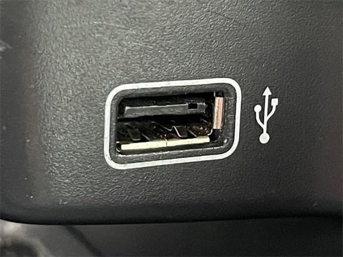 Used 2019 Volkswagen Jetta SEL image 19