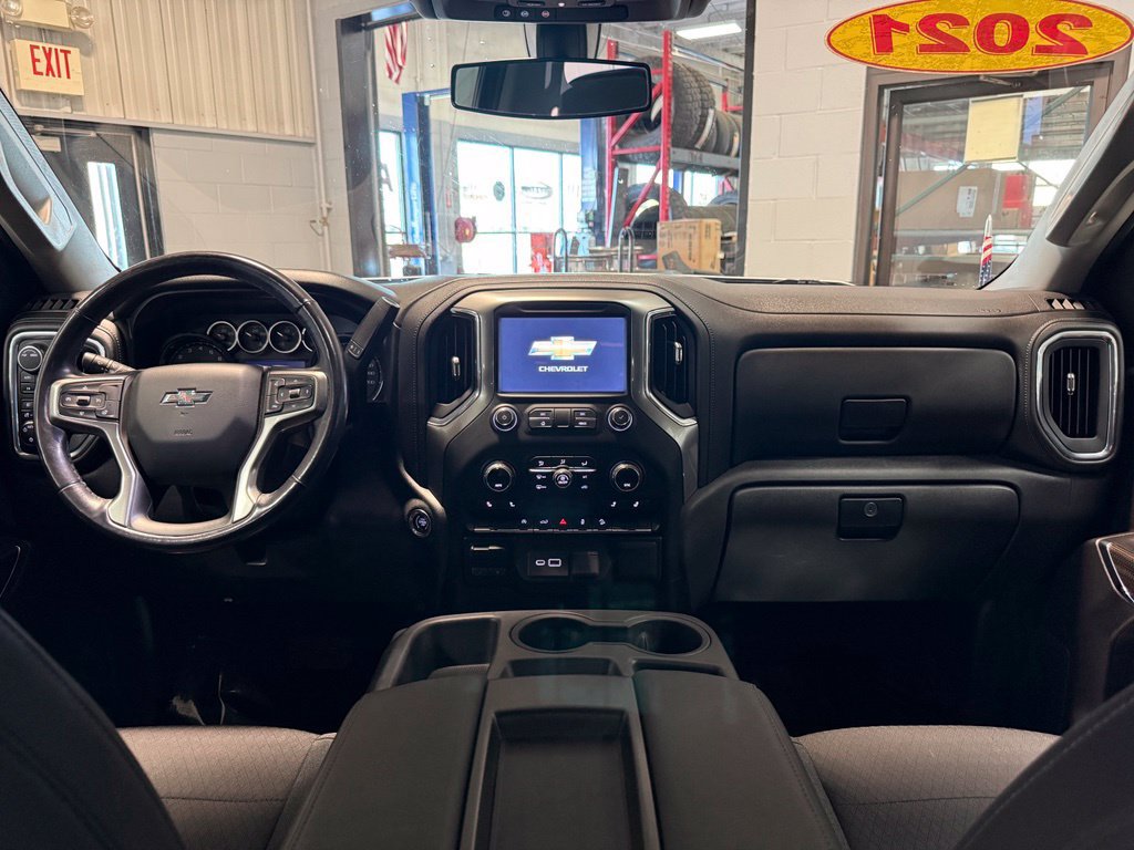 Used 2021 Chevrolet Silverado 1500 RST w/ Z71 Off-Road Package AWD/4WD image 13