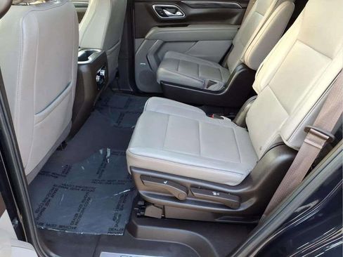 Used 2024 GMC Yukon SLT image 15