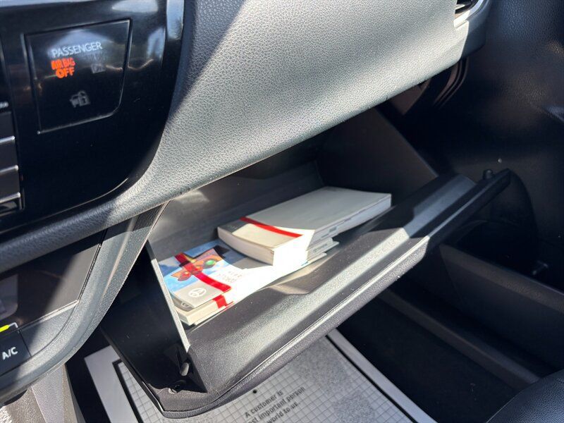 Used 2014 Toyota Corolla S Premium w/ Driver Convenience Package FWD image 16