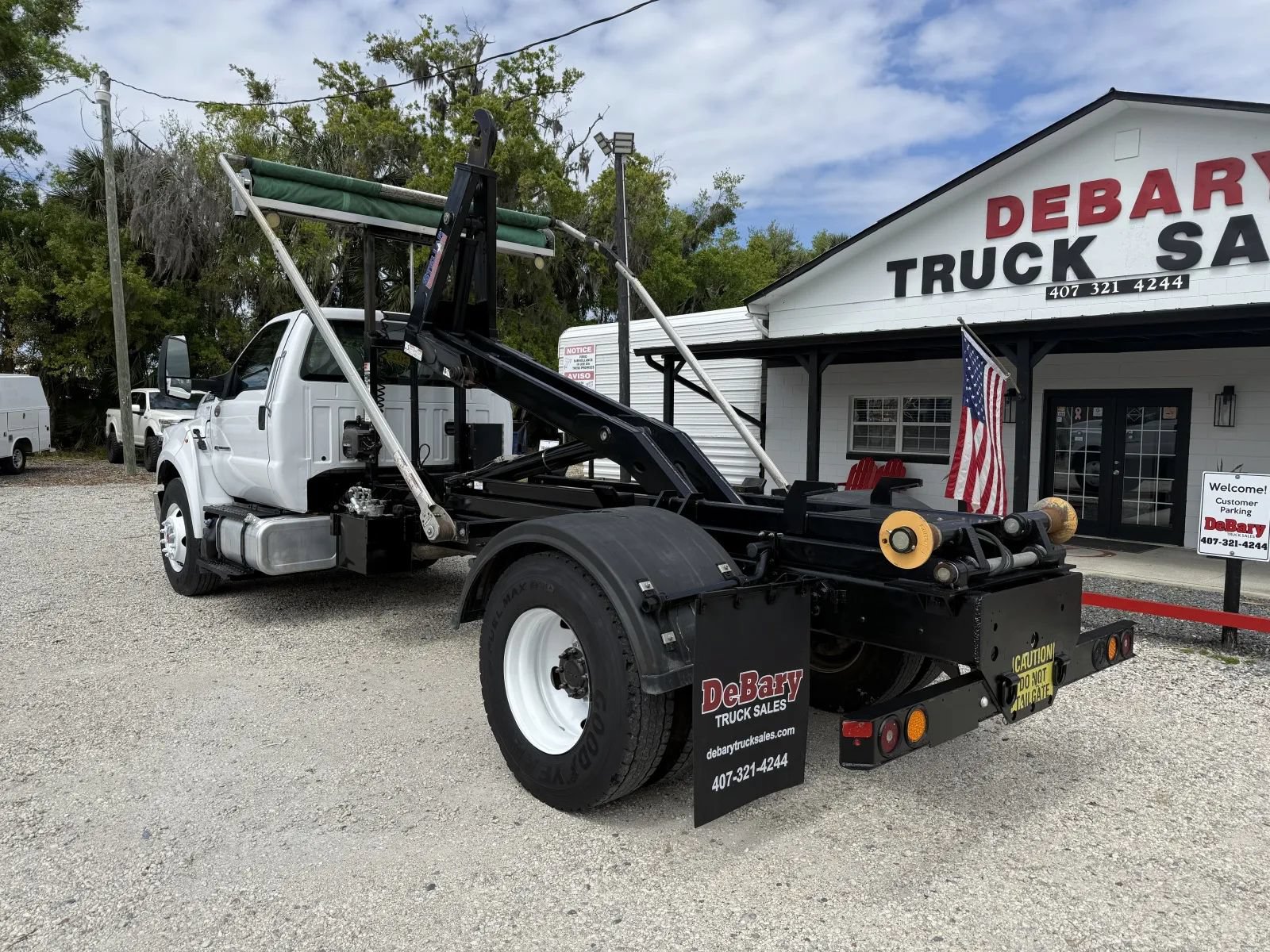Used 2023 Ford F750 2WD Regular Cab Super Duty image 5