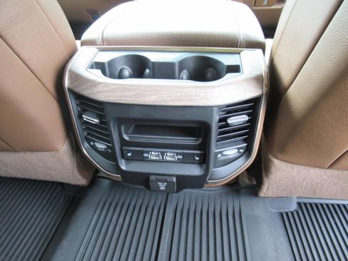 Used 2021 RAM 2500 Limited AWD/4WD image 37