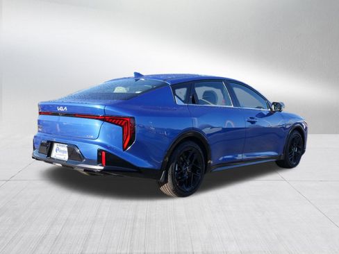 New 2025 Kia K4 GT-Line Turbo image 3