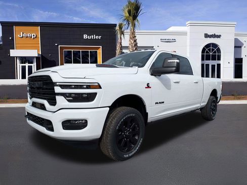 New 2026 RAM 2500 Laramie AWD/4WD image 2