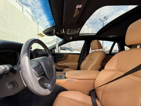 Used 2022 Lexus LS 500 image 6