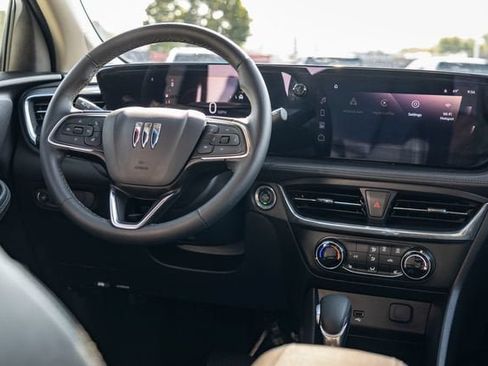 Used 2026 Buick Encore GX Preferred w/ Comfort Package AWD/4WD image 39