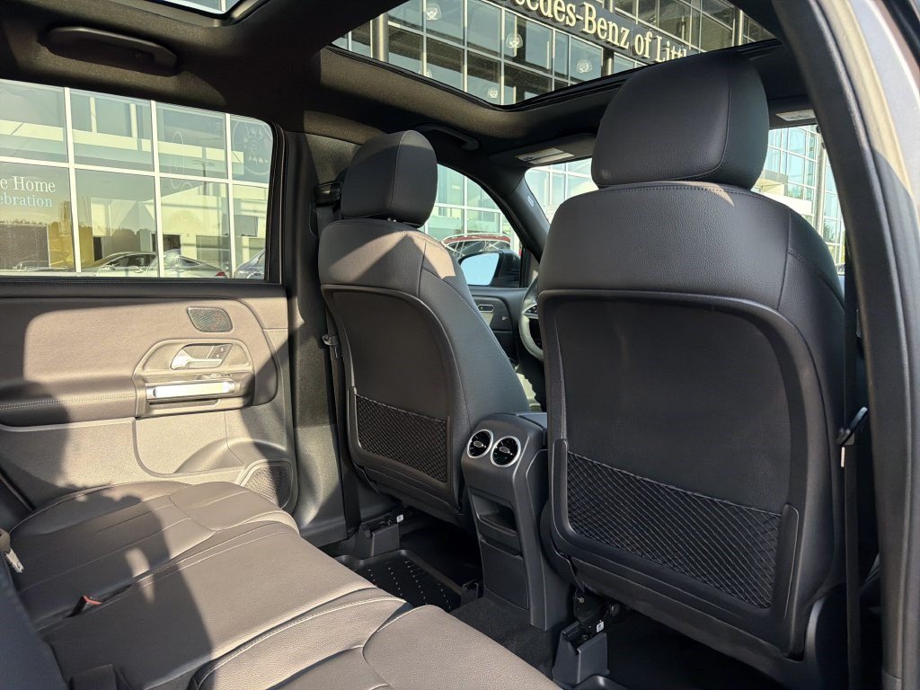 Certified 2026 Mercedes-Benz GLB 250 4MATIC image 17