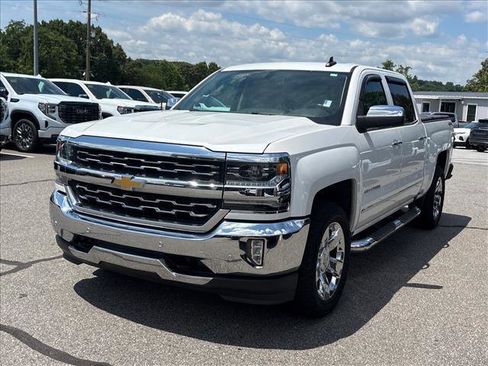 Certified 2018 Chevrolet Silverado 1500 LTZ w/ Sport Package AWD/4WD image 4