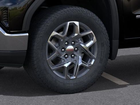 New 2026 GMC Sierra 1500 SLE AWD/4WD image 9