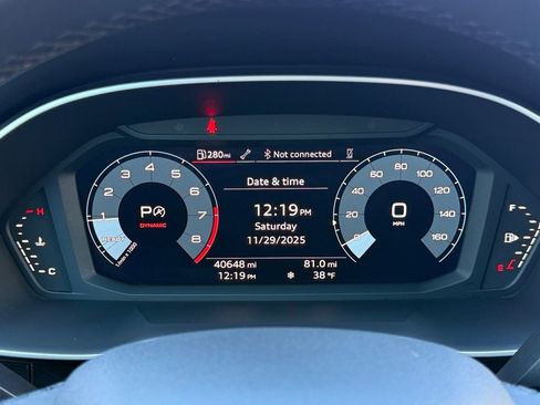 Used 2022 Audi Q3 2.0T Premium w/ Convenience Package image 13