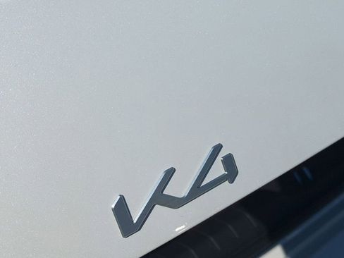 New 2026 Kia K4 LXS FWD image 30