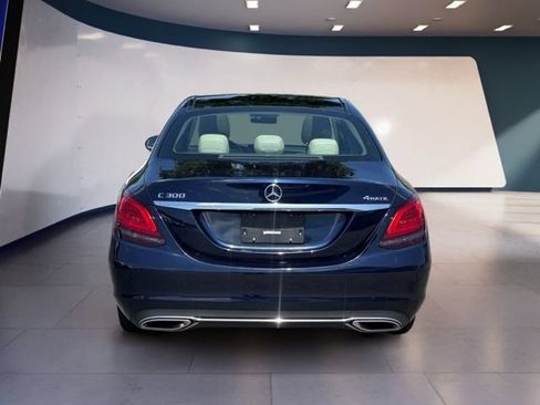 Used 2020 Mercedes-Benz C 300 4MATIC Sedan image 4
