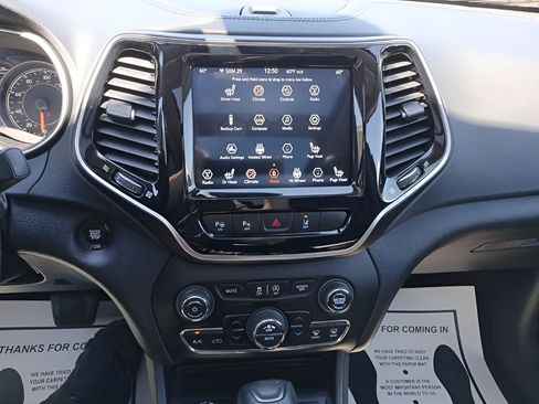 Used 2021 Jeep Cherokee Limited AWD/4WD image 15