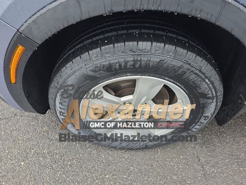 Used 2023 Kia Sorento LX image 10