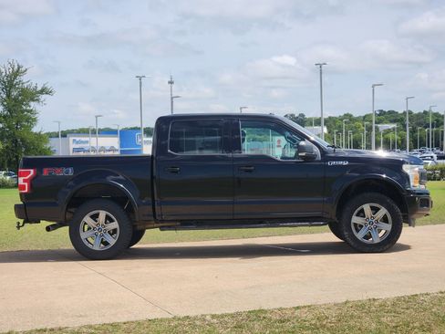 Used 2018 Ford F150 XLT w/ Equipment Group 302A Luxury AWD/4WD image 7