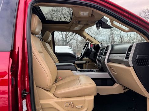 Used 2019 Ford F350 Lariat w/ Lariat Ultimate Package image 15