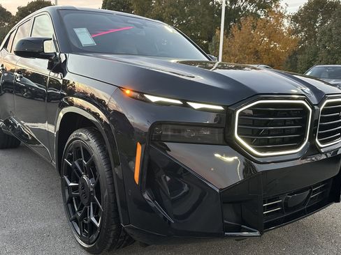 New 2026 BMW XM Label Red image 2