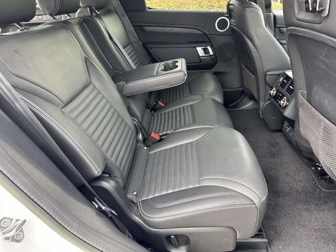 Used 2023 Land Rover Discovery S R-Dynamic AWD/4WD image 12