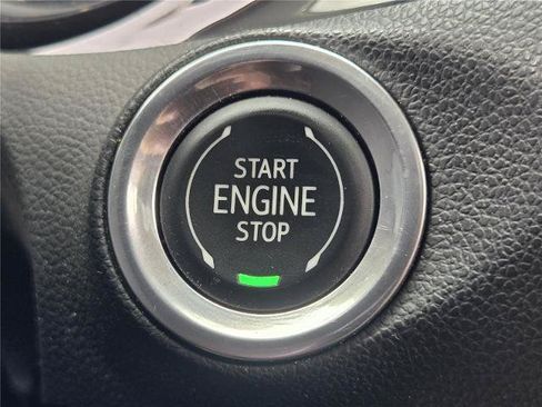 Used 2021 Buick Encore GX Select FWD image 19
