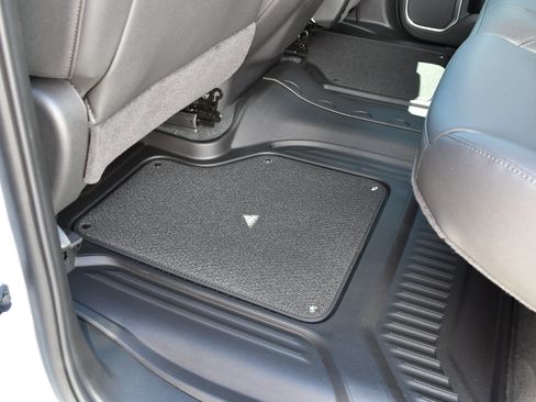 New 2026 GMC Sierra 1500 SLT w/ SLT Premium Plus Package image 30