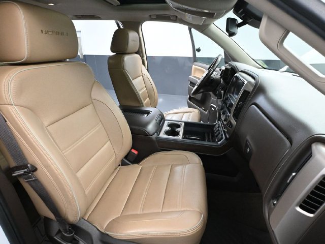 Used 2018 GMC Sierra 1500 Denali AWD/4WD image 42