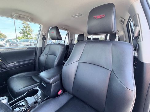 Used 2021 Toyota 4Runner TRD Off-Road Premium AWD/4WD image 21