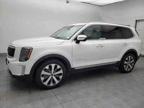 Used 2022 Kia Telluride S AWD/4WD image 2