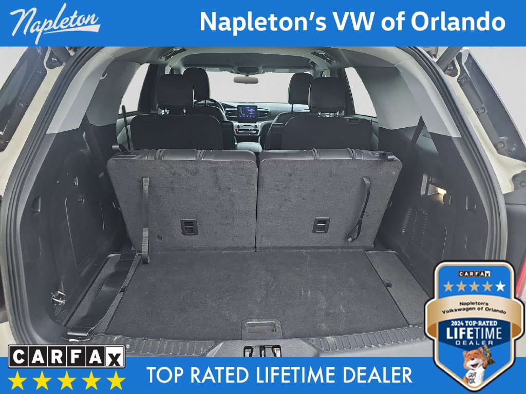 Used 2022 Ford Explorer XLT w/ Equipment Group 202A RWD image 28