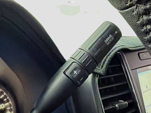 Used 2018 Ford F150 XLT w/ Equipment Group 302A Luxury image 22