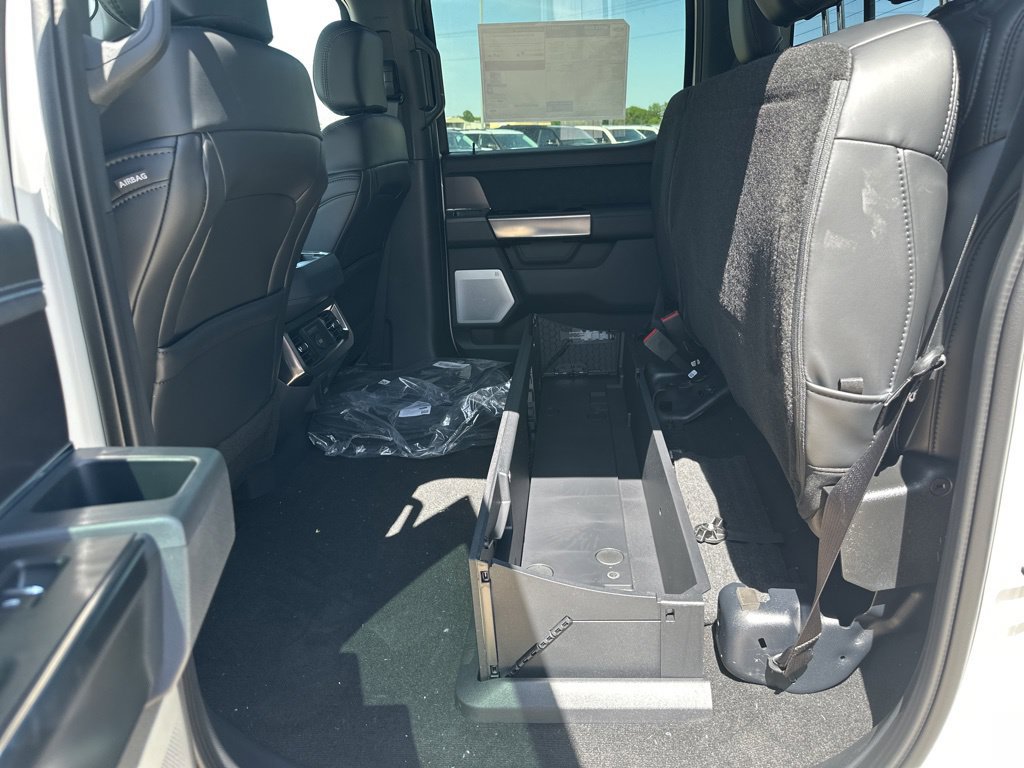 New 2026 Ford F250 Platinum AWD/4WD image 29