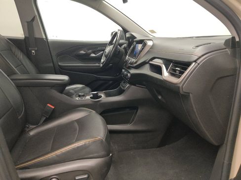 Used 2022 GMC Terrain AT4 w/ Infotainment Package II image 21