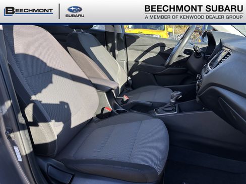 Used 2020 Hyundai Accent Limited image 25
