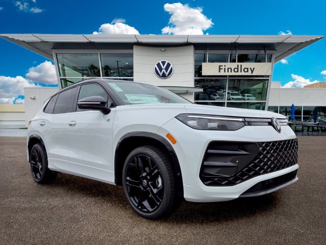 New 2026 Volkswagen Tiguan SE R-Line FWD image 1