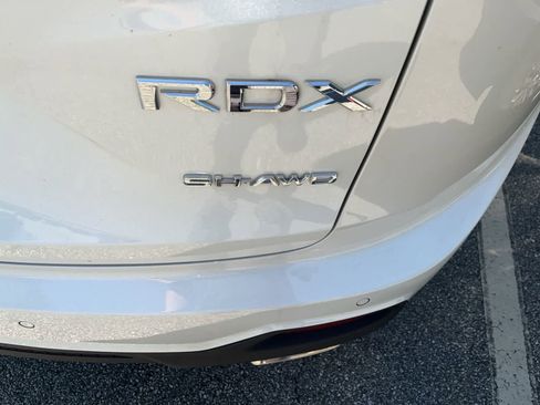 Used 2025 Acura RDX SH-AWD w/ Technology Package image 3