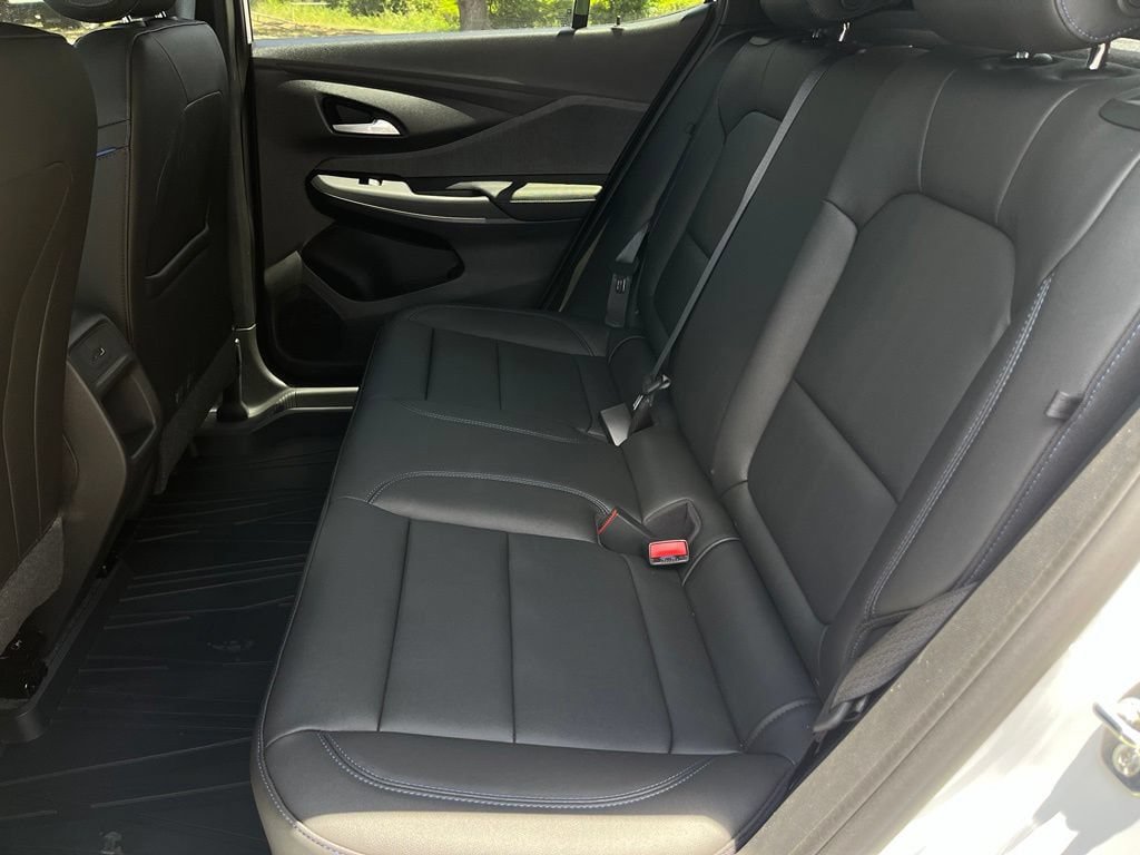 New 2026 Buick Envista Sport Touring w/ Convenience I Package FWD image 14
