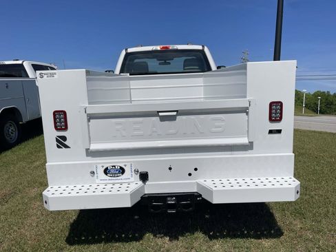 New 2026 Ford F250 XL w/ XL Chrome Package RWD image 5