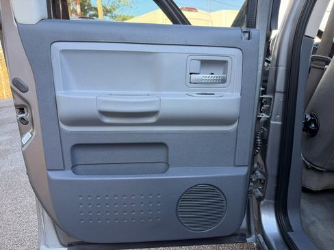 Used 2005 Dodge Dakota Laramie w/ Trailer Tow Group image 24