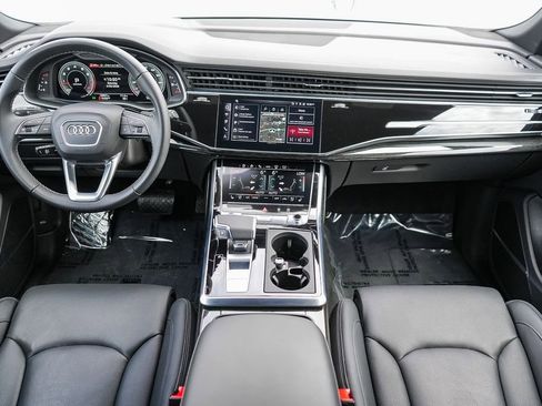 Used 2025 Audi Q8 Prestige AWD/4WD image 13