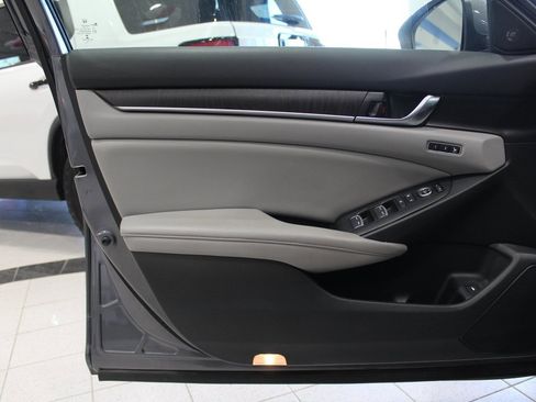 Certified 2019 Honda Accord EX-L image 14