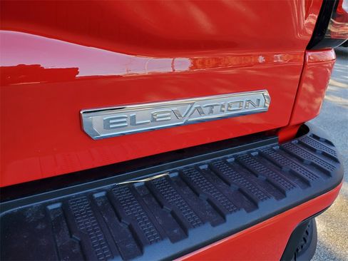 New 2026 GMC Sierra 1500 Elevation image 28